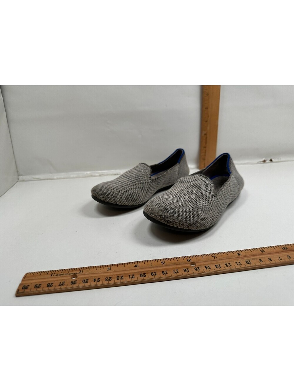 Rothy’s Kids Flat Shoes Grey Sz 1 Girls Slip On